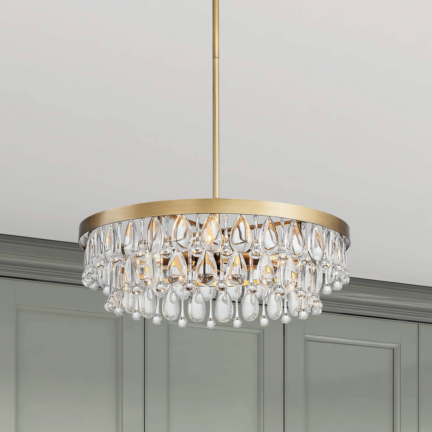 Viviana Brushed Brass 4-light Crystal Teardrop Round Chandelier LJ-1882-TUK